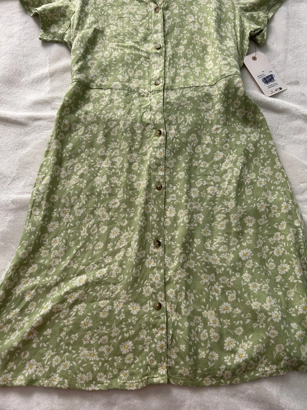 Billabong Green Floral Button-Front Midi Dress - Picture 6 of 10